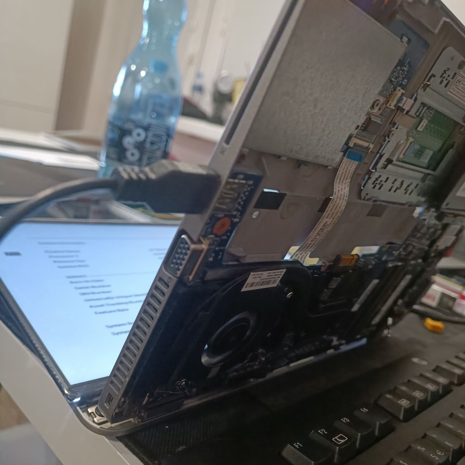 Palmrest do HP EliteBook 820 G3
