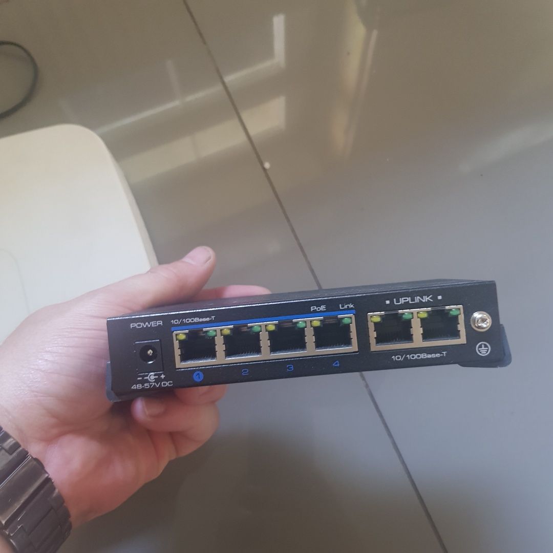 Rejestrator Dahua + switch PoE