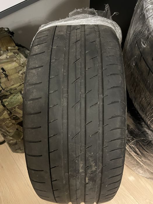 Continental 245/45/18 runflat