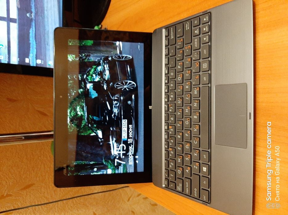 Asus VivoTab RT продам