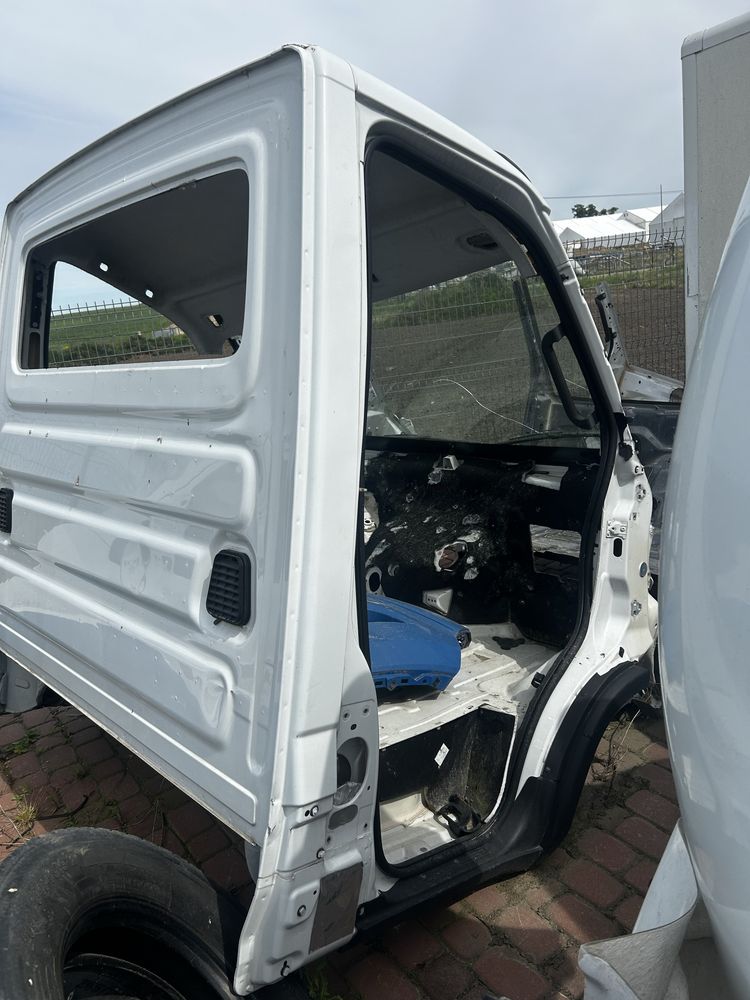 Kabina uszkodzona Iveco Daily 2014 do 2023