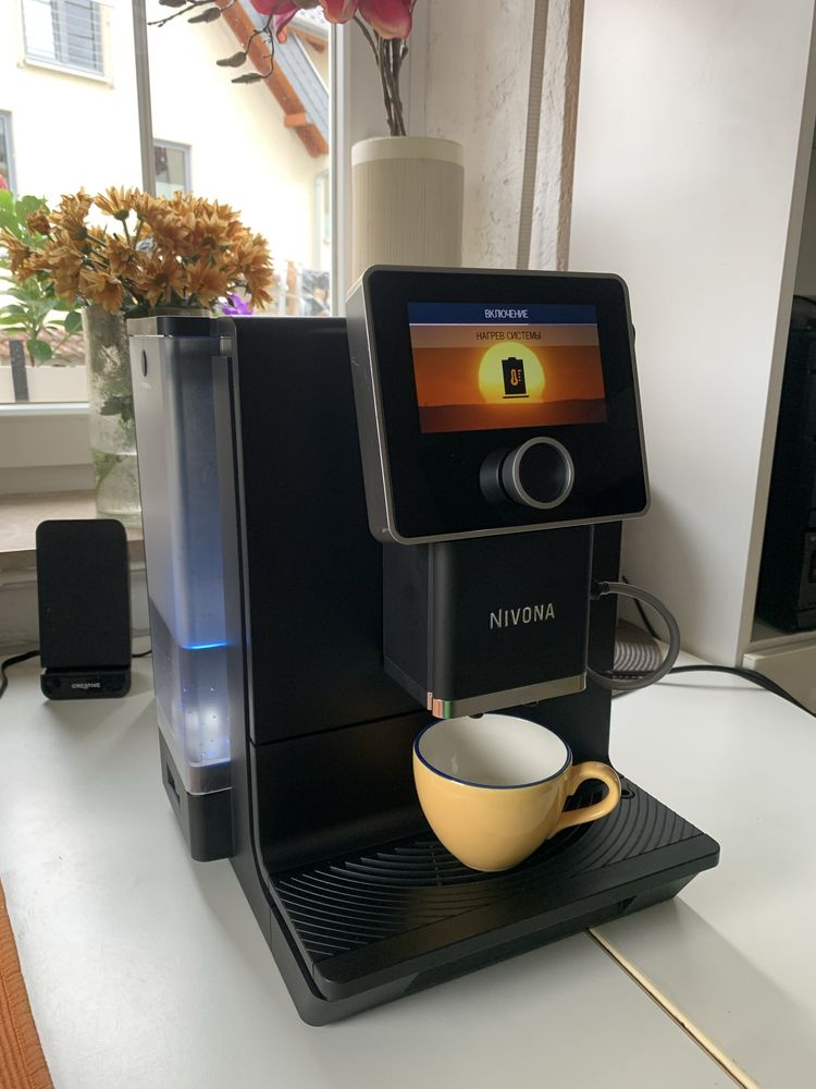 Продам кофемашину NIVONA Nicr 960 Black.