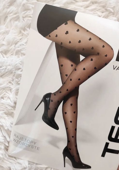 Nowe rajstopy w serduszka