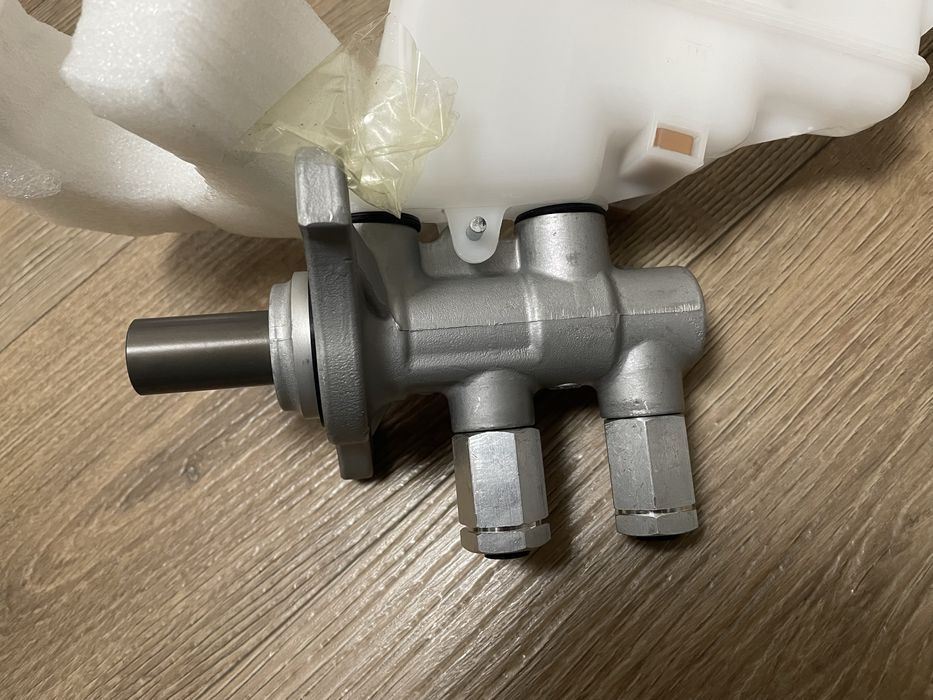 Главный тормозной цилиндр для hyundai Accent 58510-1R000