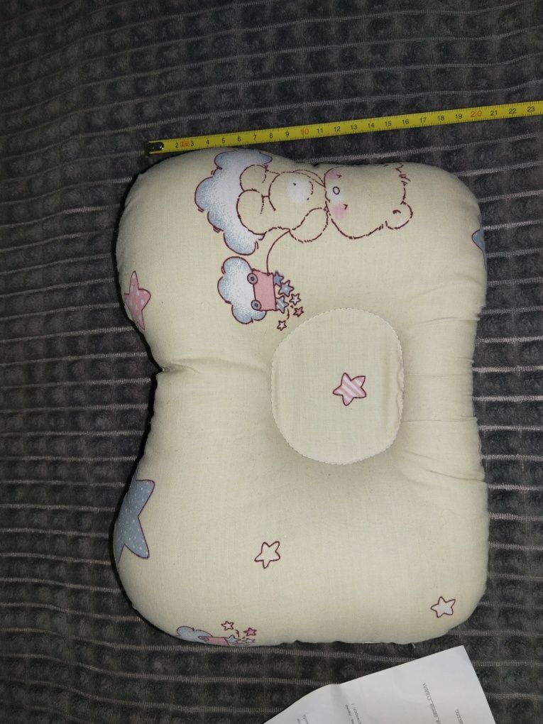Ортопедична подушка для немовлят метелик
