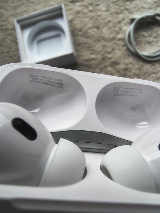 Słuchawki Airpods 2 pro douszne białe bezprzewodowe stan idealny