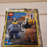 Nowa saszetka lego city policjant