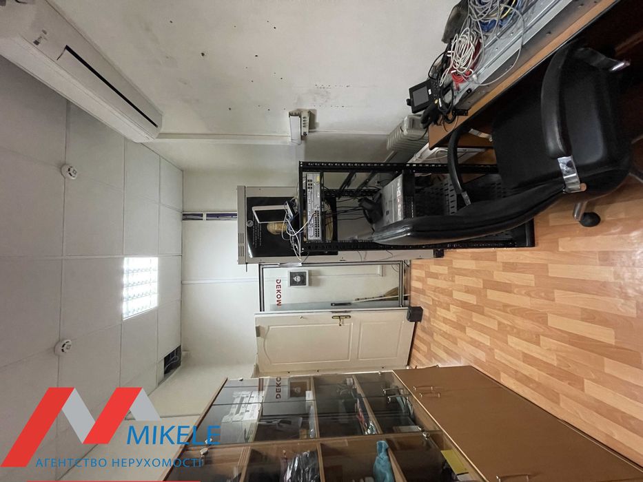 Без% Офіс 341м2 вул. Фролівська 1\6 Поділ м. Контрактова площа