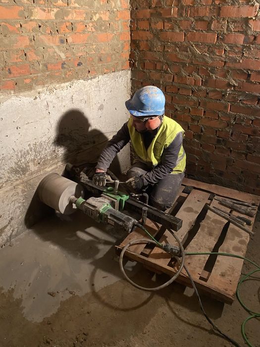 Алмазне Сверління, Буріння отворів та Різка Бетону