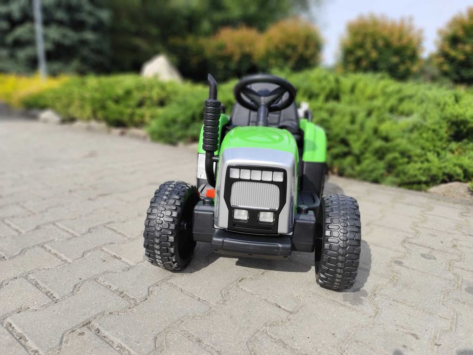 Traktor na Akumulator z Przyczepką - 2 Silniki - Pilot - NOWE