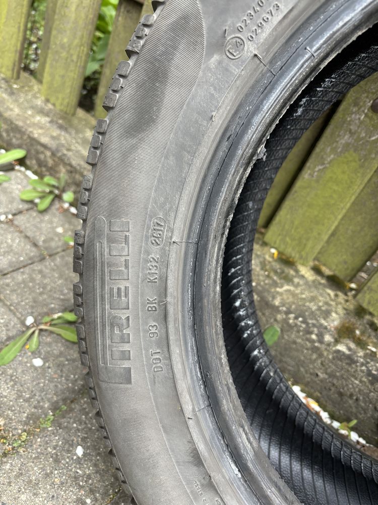 Opony Pirelli Sottozero 205/55/16R zimowe