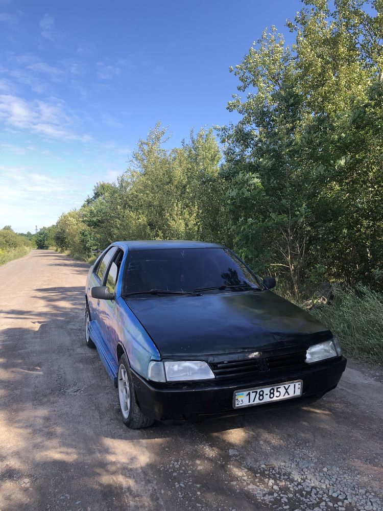 peugeot 405 1,9 бензин