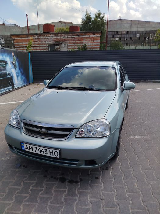 Шевроле лачетті 1.8 sed.Читайте опис