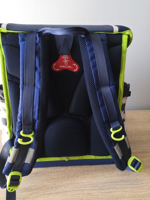 Tornister szkolny firmy Belmil