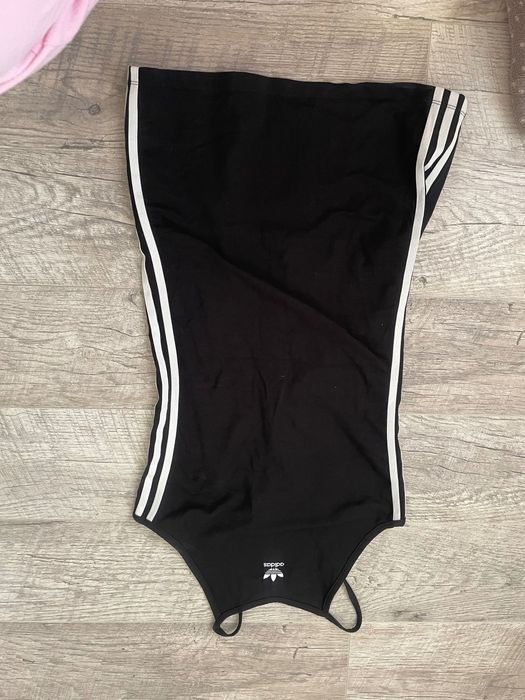 Сукня Adidas, розмір s