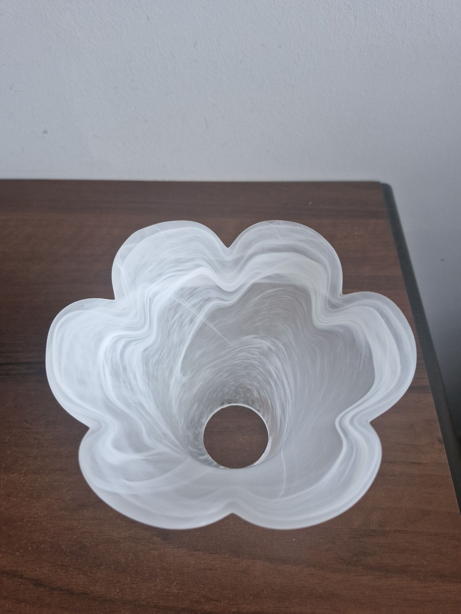 Klosz do lampy biały mleczny