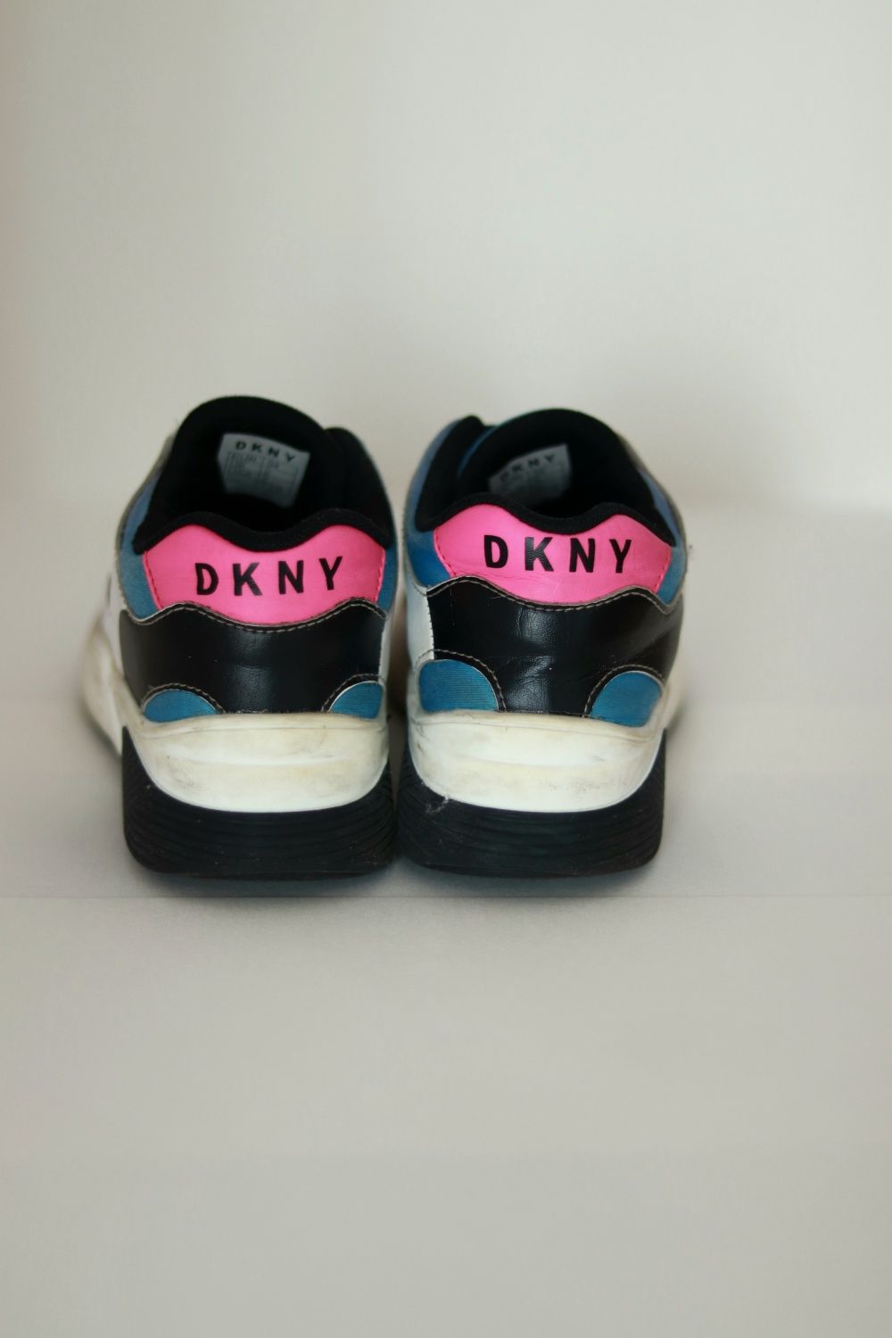 Кросівки дитячі 34 р. DKNY оригінал