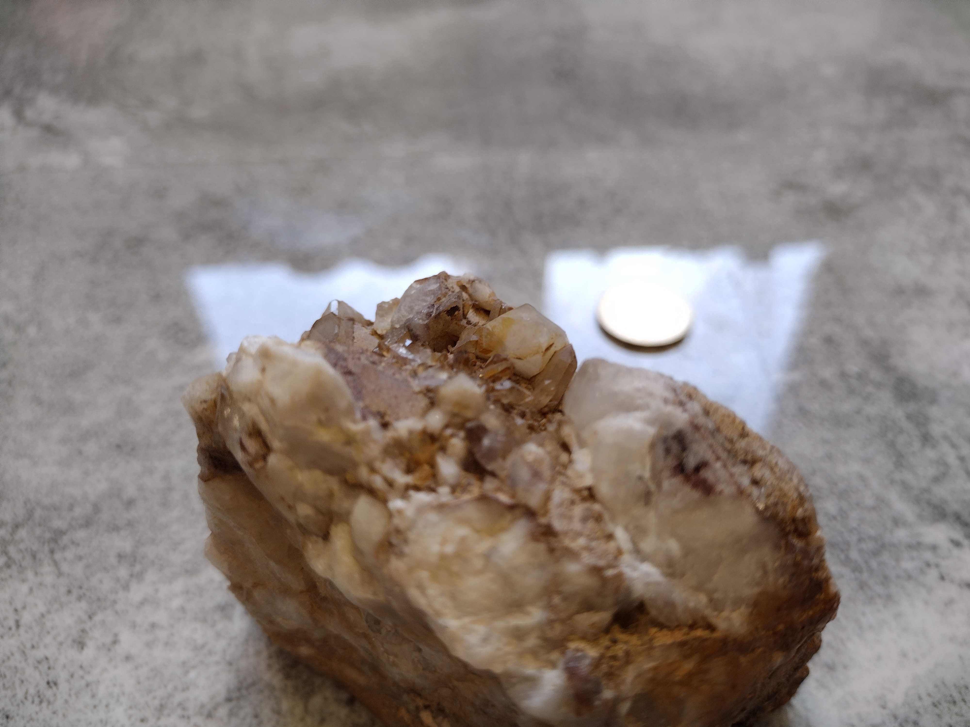 Minerał kwarc kryształ górski szczotka