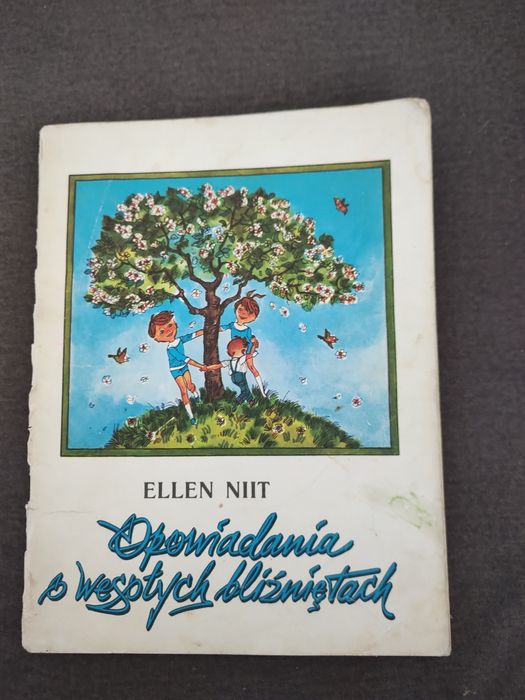 Opowiadania o wesołych bliźniętach E.niit