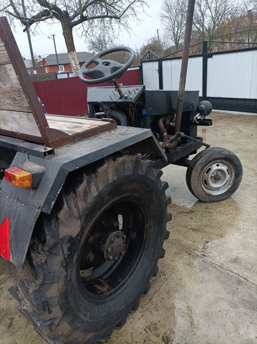 Продам саморобний трактор .