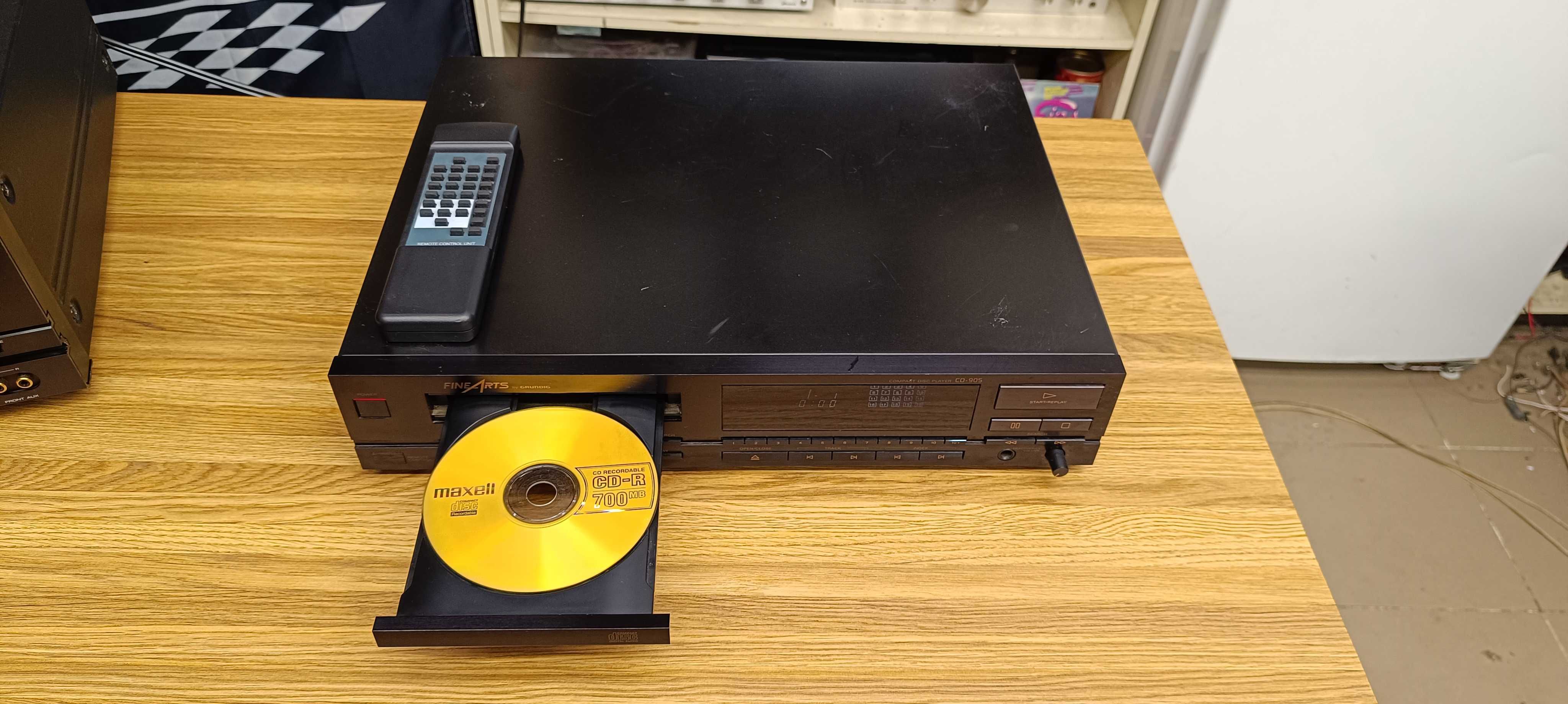 CD програвач Grundig Fine Arts CD-905