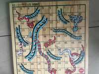 Drewniana plansza  Gra planszowa chińczyk ślimaki i węże