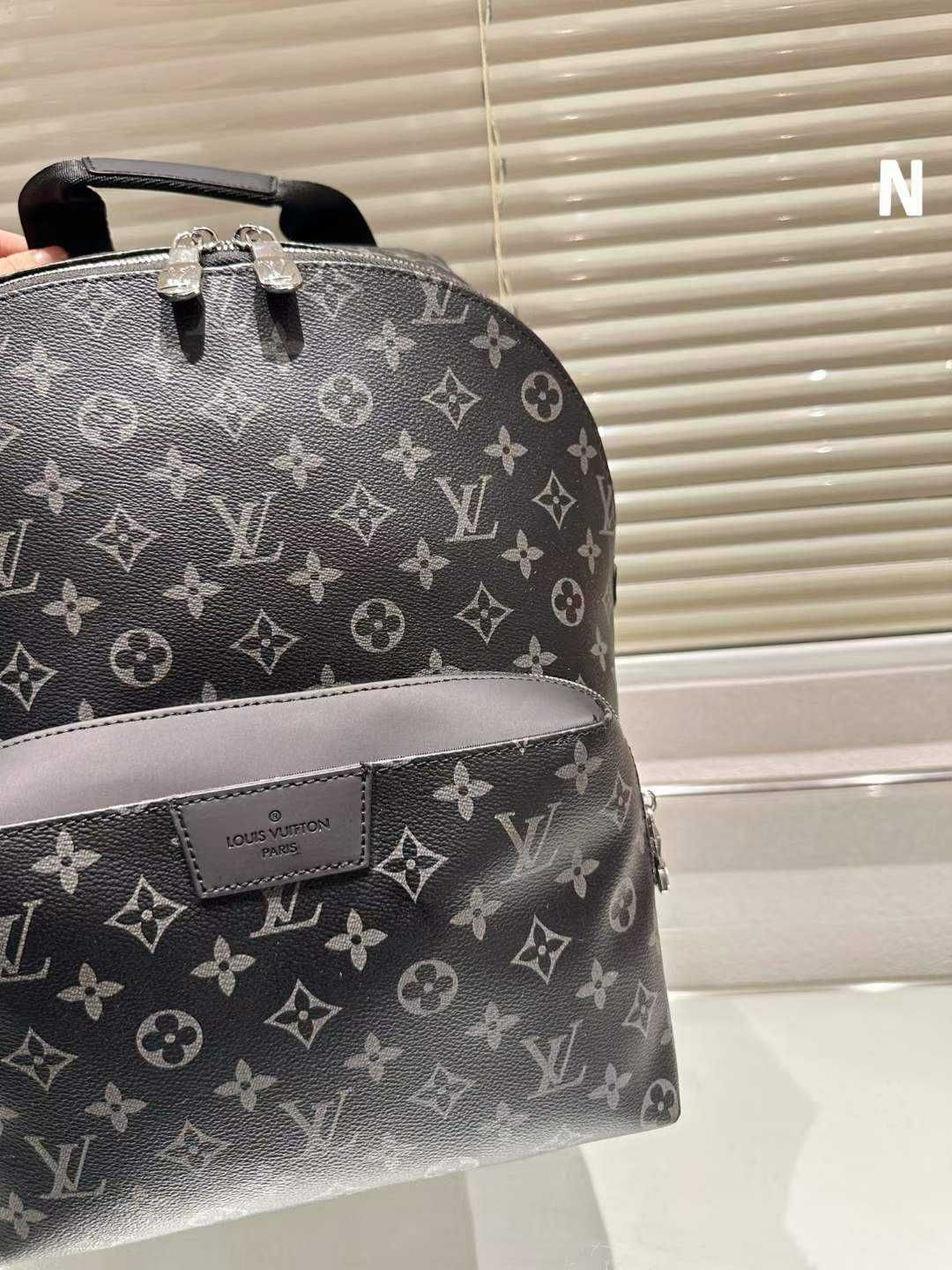 Torebka Plecak Louis Vuitton od reki 80-35