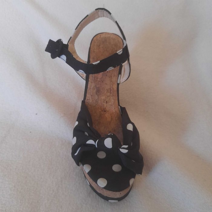 sandálias cunha nº 37