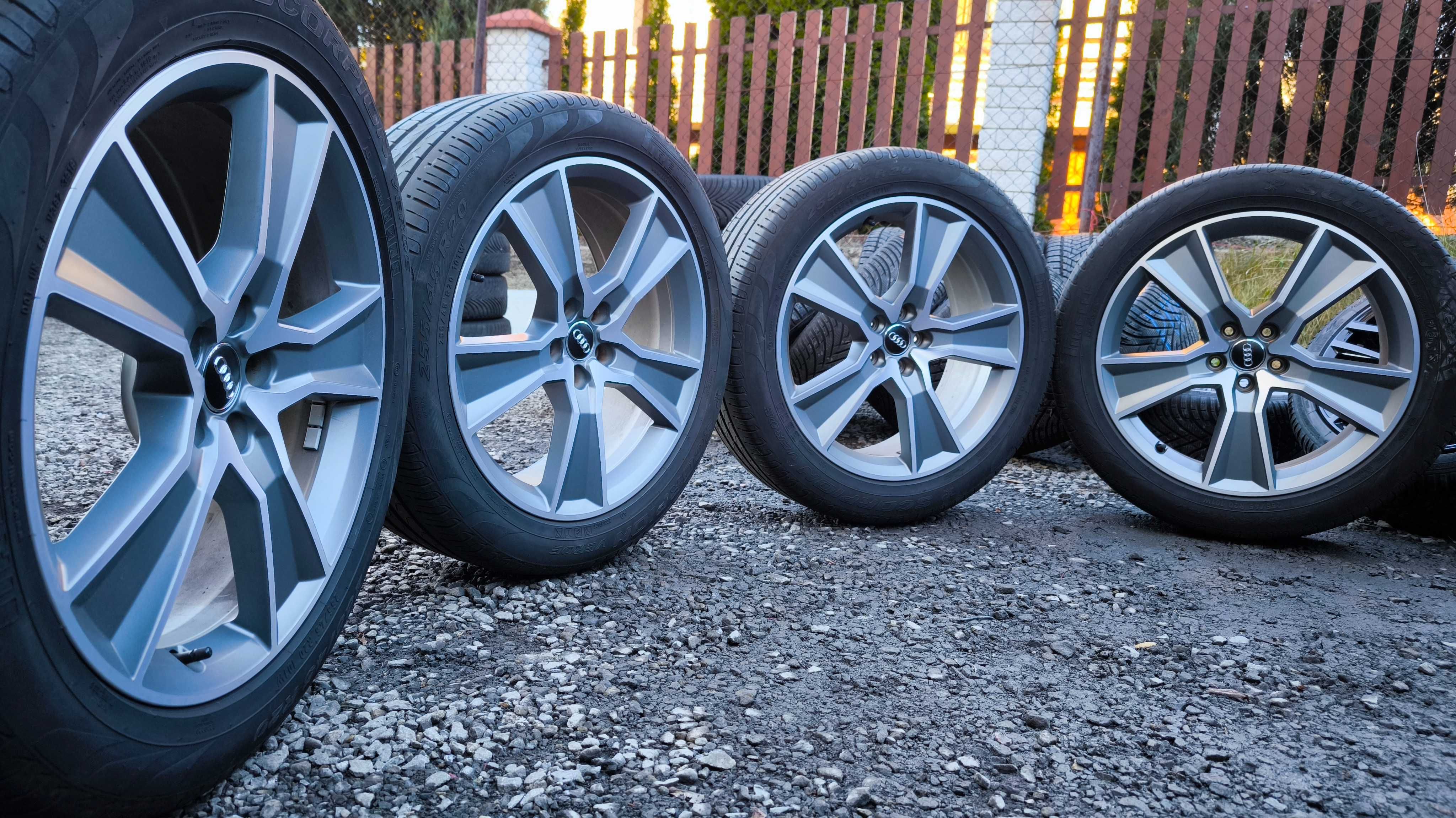 Koła Audi A4 A5 A6 A7 A8 Q3 Q5 SQ5 Q6 Q7 Q8 TT 20 cali 5x112 ET39