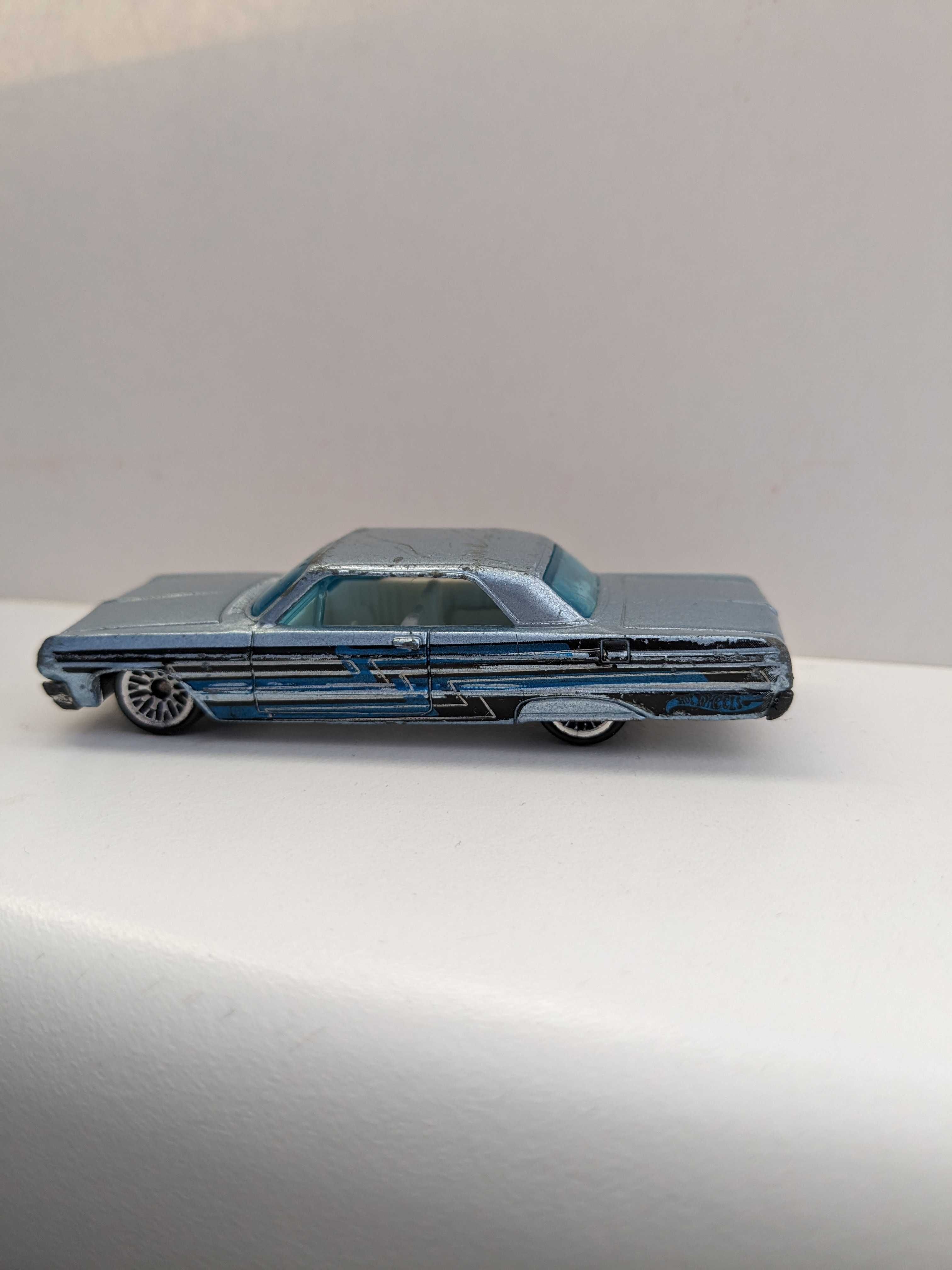 '64 Impala TM GM Hot Wheels Mattel 2003