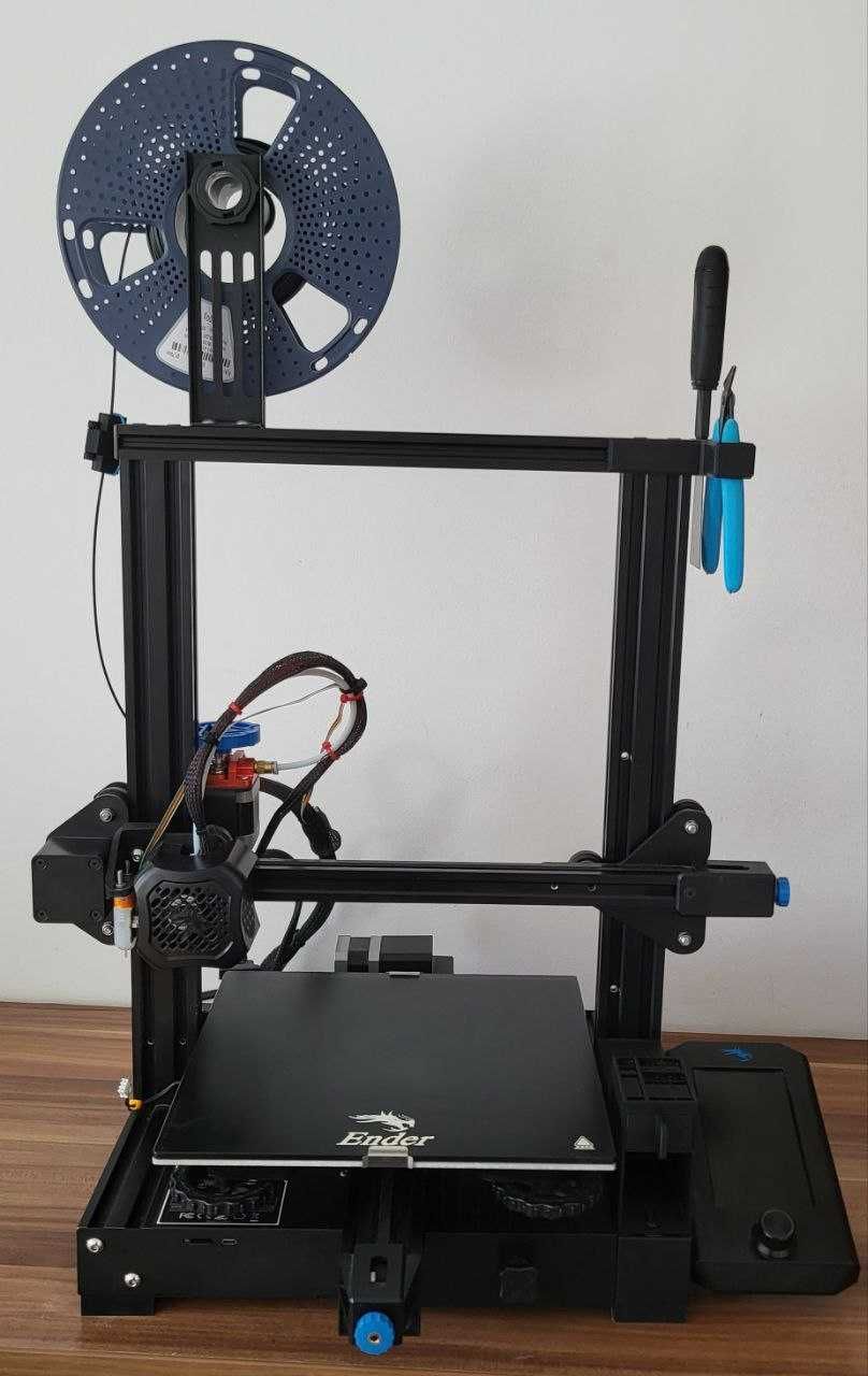 Drukarka 3D Creality Ender 3 V2 + 3D-Touch + filamenty + akcesoria
