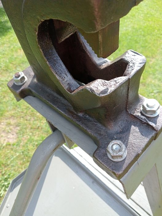 Imadło do rur plus stojak Pionier stara produkcja z epoki PRL