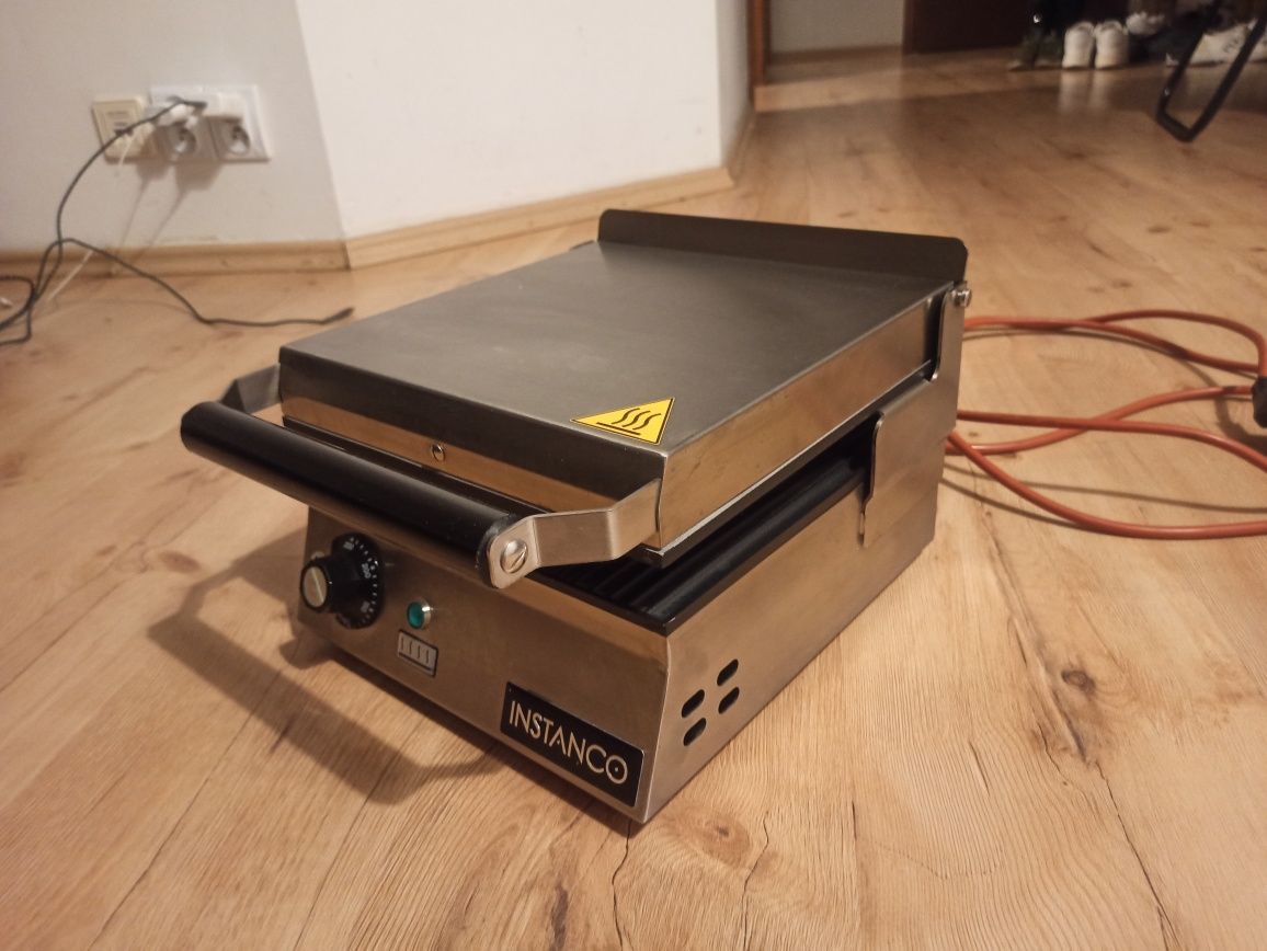 Grill Instanco nowy, nie był używany