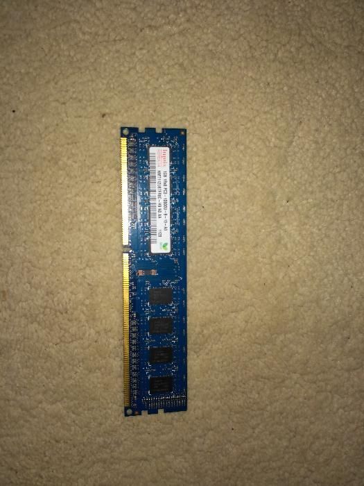 Продам оперативную память hunix DDR3 -1 Gb