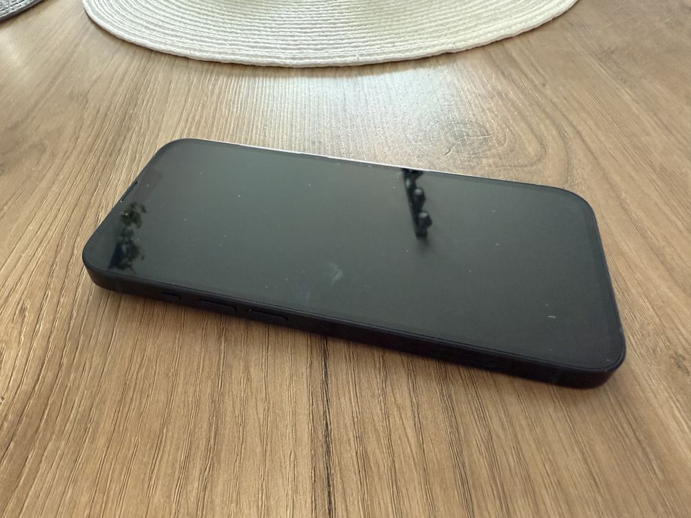 Sprzedam Iphone 14 NOWY