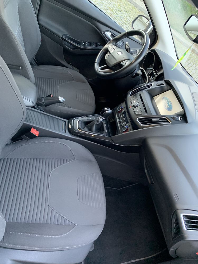 Ford Focus Titanium 1.6 TDCI