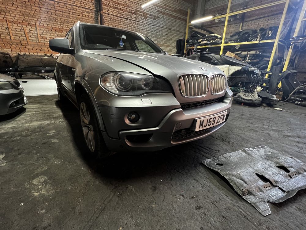 Мотор M57N2 3.0d BMW X5 E70 роздатка редуктор БМВ Х5 розборка шрот