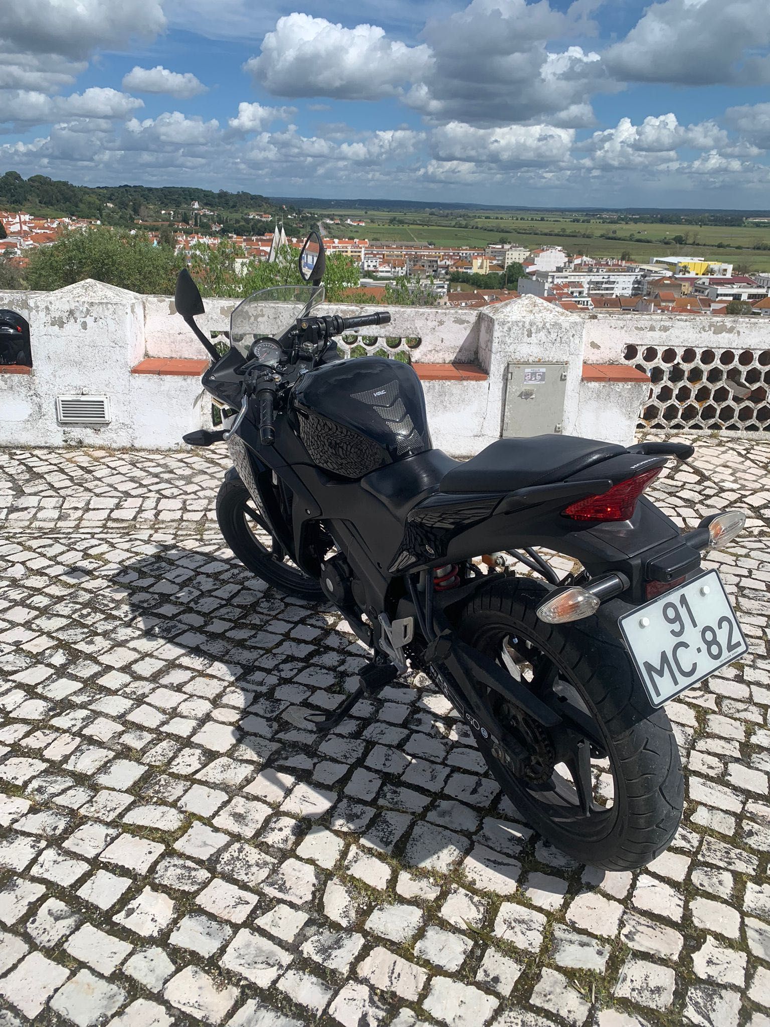 Honda Cbr125r 2011