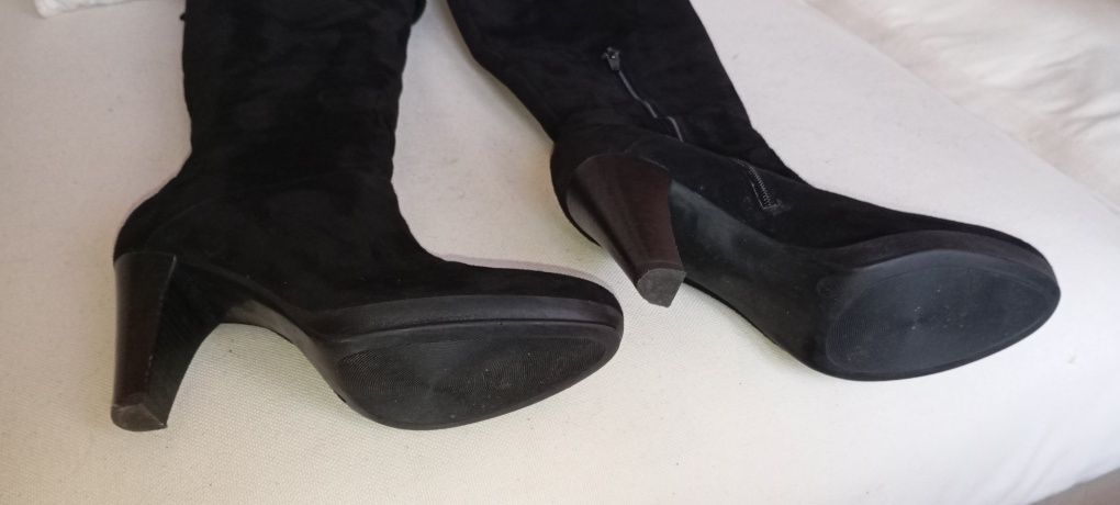 Botas camurça pretas de cano alto Y Enzo