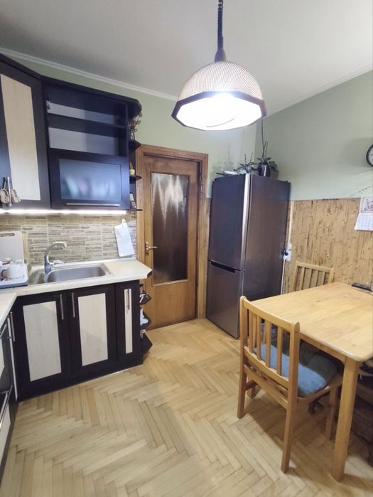 Продаж 2 кімнатної квартири на Ювілейному