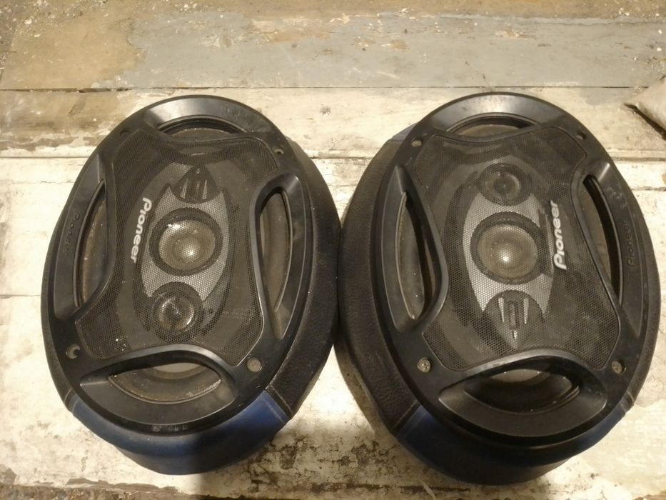 Продам динамики пионер