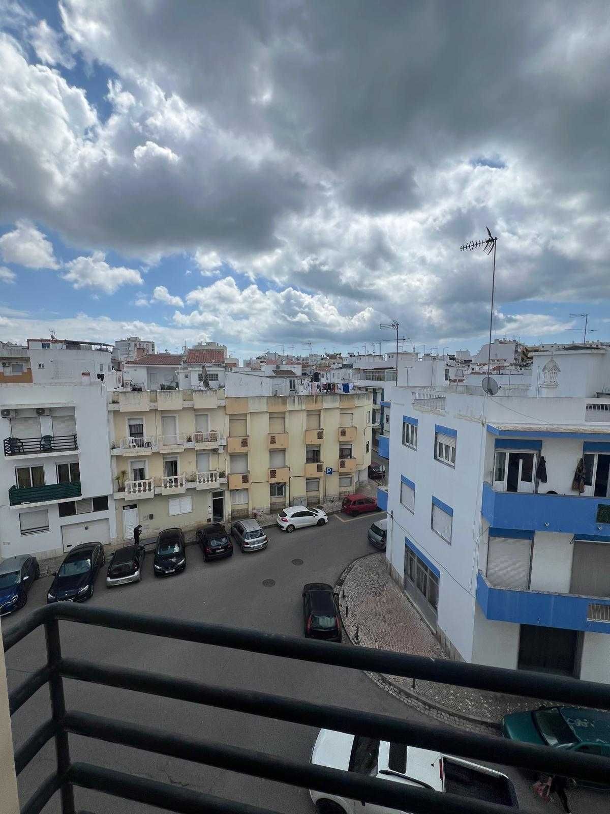 T1 a 150 m da PRAIA de Apartamento Armação de Pêra c/ GARAGEM