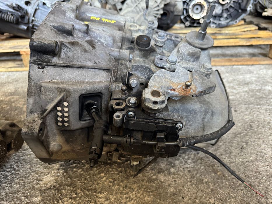 Caixa de velocidades Peugeot Citroen 1.6 HDI 9H05