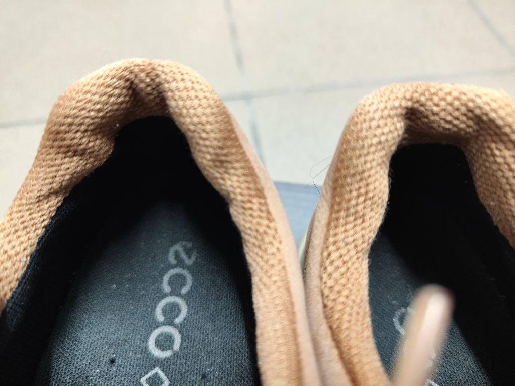 Buty Ecco Multi-Vent rozmiar 38 Low Gtxs Nub