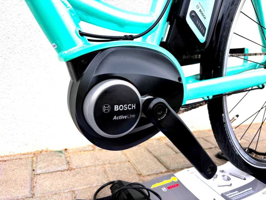 Rower Elektryczny * TRIUMPH E-CLOUD 4 28 * BOSCH Shimano NEXUS Magura