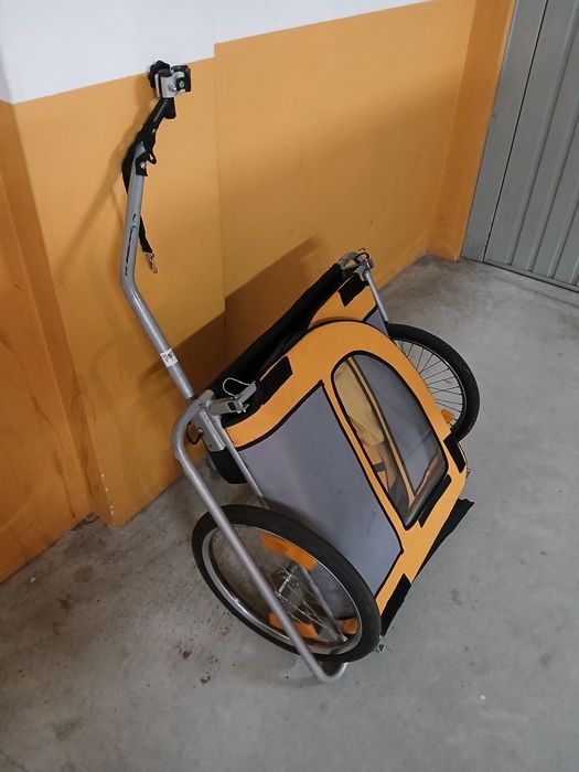 Atrelado para bicicletas