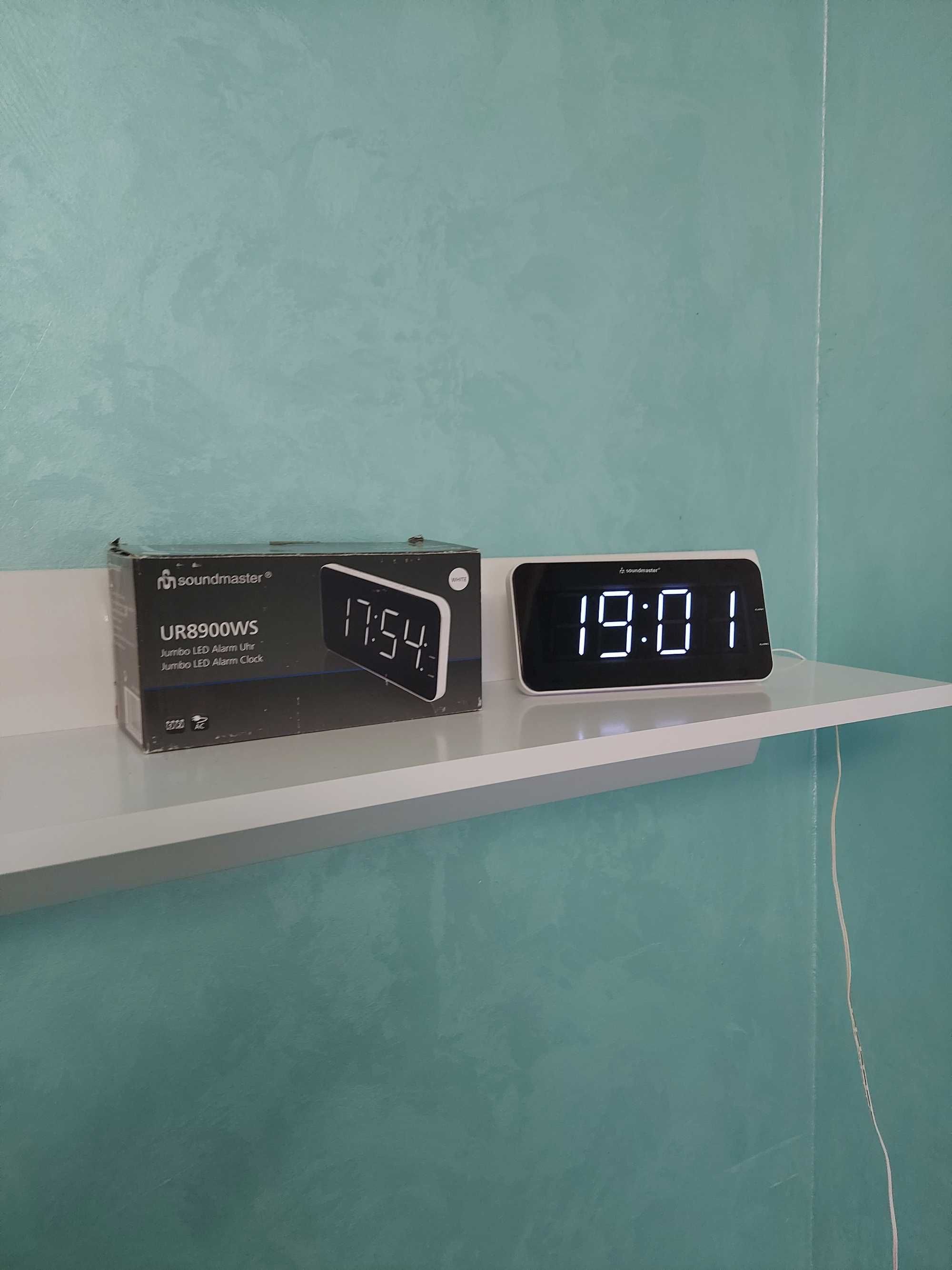 Годинник Soundmaster Alarm clock UR8900SI ВЕЛИКИЙ дисплей Germany