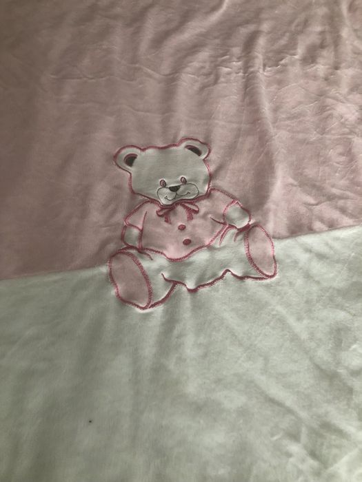 Colcha para berço menina