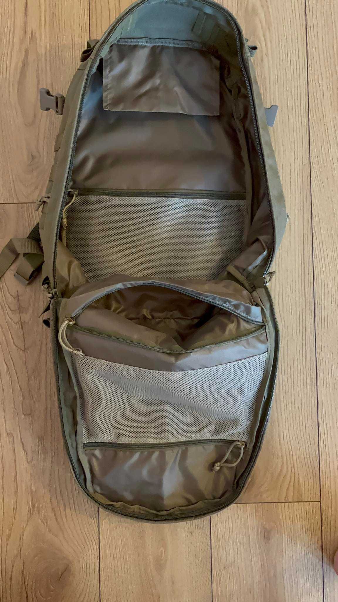 Zestaw trzech plecaków z Cordura 1000d (2 khaki + 1 zielony)