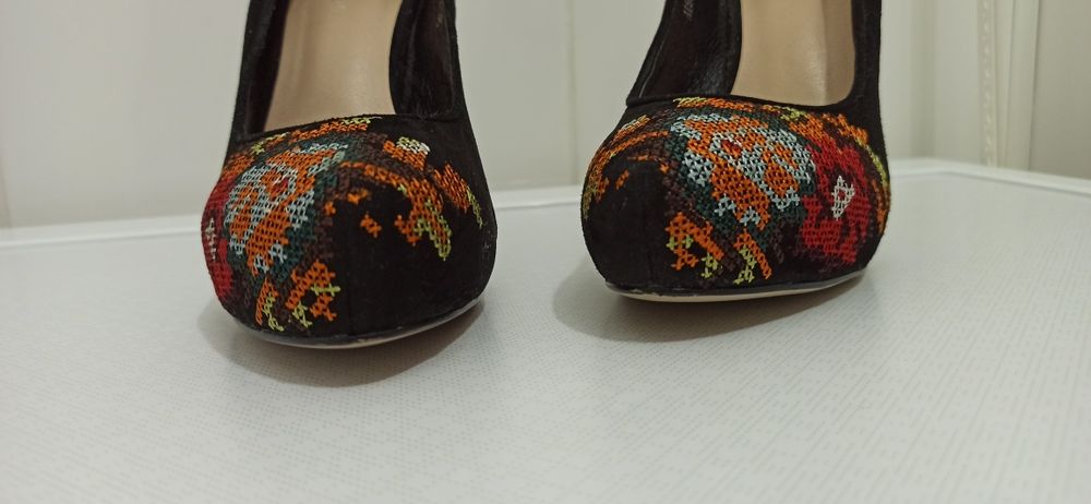 Туфлі натуральний замш